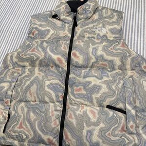 The North Face Neutral Topographic Print Puffer Vest